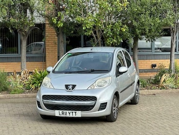Used Peugeot 107 2011 for sale - 76185879: Photo 4