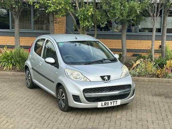 Used Peugeot 107 2011 for sale - 76185879: Photo 5