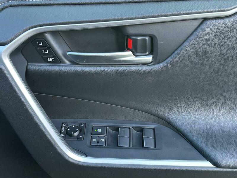 Used Toyota RAV4 2020 for sale - 76583055: Photo 23