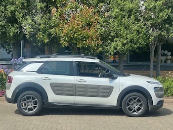 Used Citroen C4 Cactus 2014 for sale - 79487564: Photo