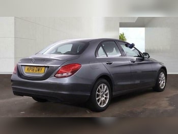 Used Mercedes-Benz C Class 2018 for sale - 78598910: Photo