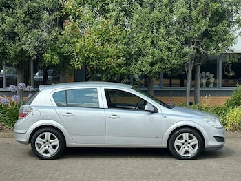 Used Vauxhall Astra 2009 for sale - 79487554: Photo