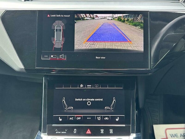 Used Audi e-tron 2021 for sale - 75359992: Photo 28
