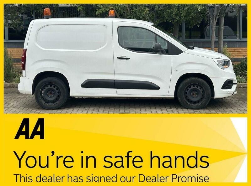 Used Vauxhall Combo 2020 for sale - 77409231: Photo 3