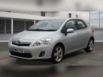 Toyota - Auris