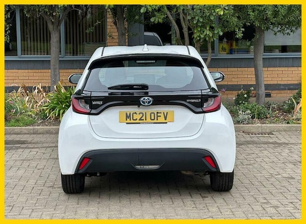 Used Toyota Yaris 2021 for sale - 76292271: Photo 13
