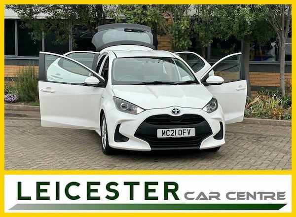 Used Toyota Yaris 2021 for sale - 76292271: Photo 8
