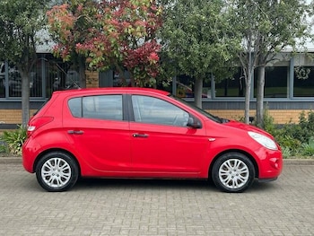 Used Hyundai i20 2010 for sale - 78574874: Photo