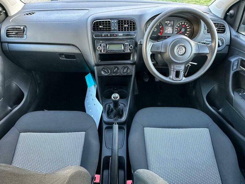 Used Volkswagen Polo 2010 for sale - 76686907: Photo 17