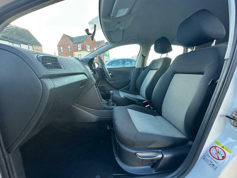 Used Volkswagen Polo 2010 for sale - 76686907: Photo 21