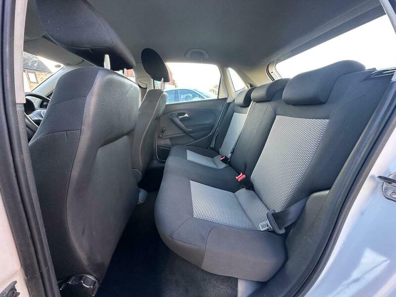 Used Volkswagen Polo 2010 for sale - 76686907: Photo 22