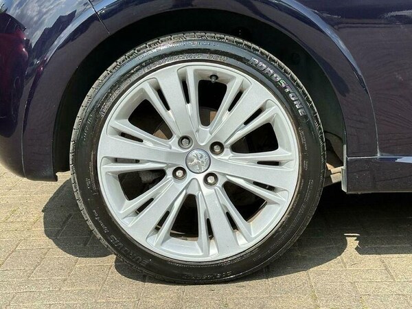Used Peugeot 208 2014 for sale - 75606876: Photo 20