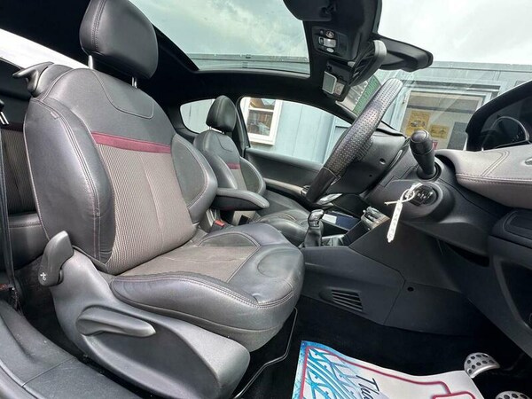 Used Peugeot 208 2014 for sale - 75606876: Photo 23