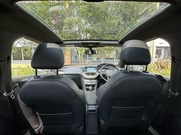 Used Peugeot 208 2014 for sale - 75606876: Photo 5