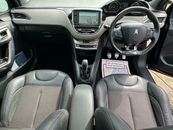 Used Peugeot 208 2014 for sale - 75606876: Photo 6