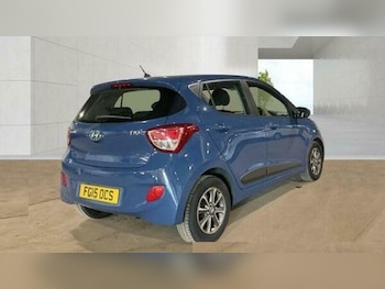 Used Hyundai i10 2015 for sale - 79058924: Photo