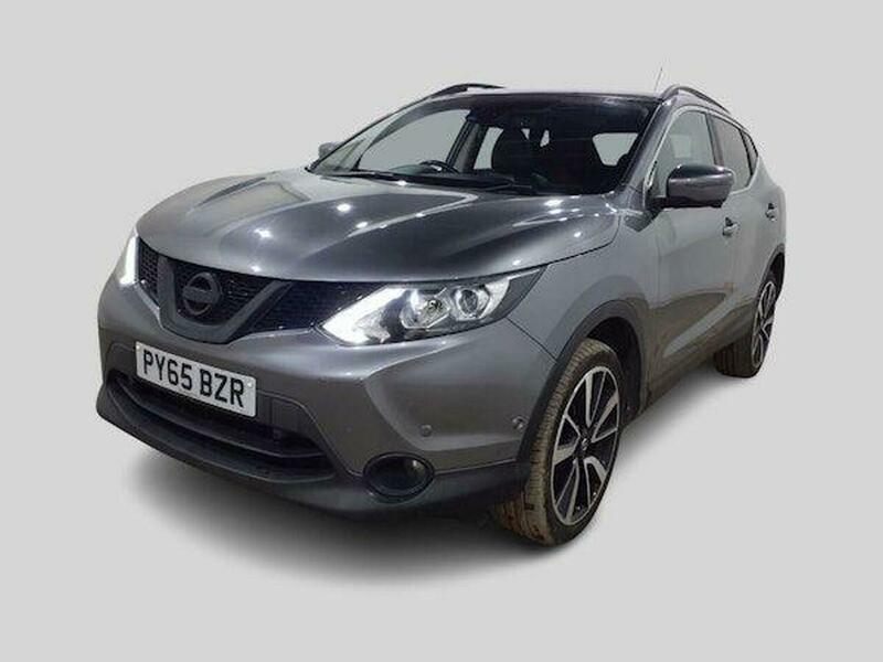 Used Nissan Qashqai 2015 for sale - 76712215: Photo 2