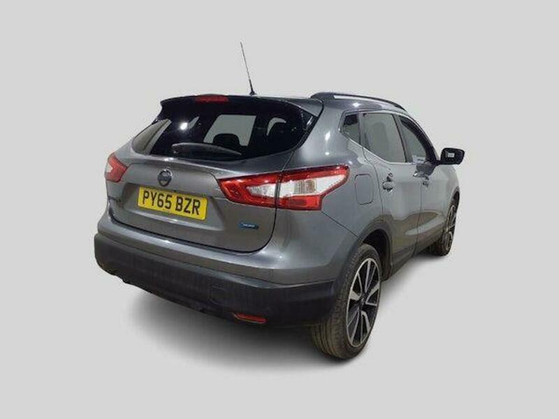 Used Nissan Qashqai 2015 for sale - 76712215: Photo 4