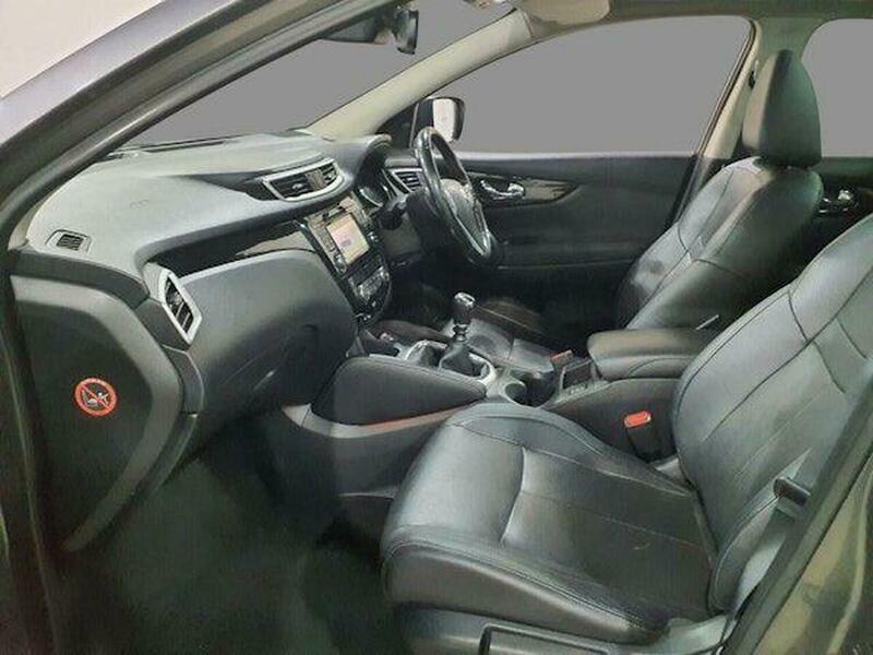 Used Nissan Qashqai 2015 for sale - 76712215: Photo 8