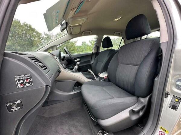 Used Toyota Auris 2007 for sale - 74931090: Photo 19