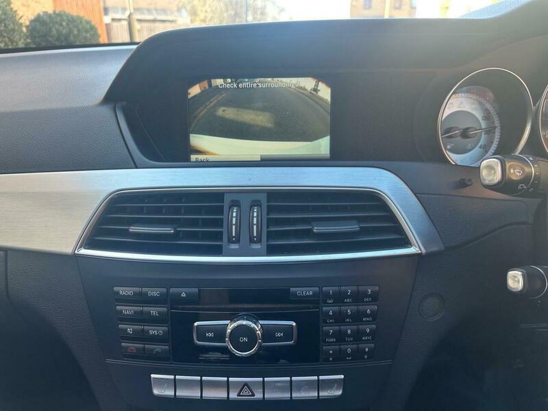 Used Mercedes-Benz C Class 2014 for sale - 77953649: Photo 17