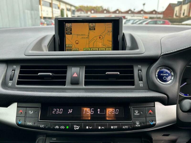 Used Lexus CT 2011 for sale - 76368375: Photo 19