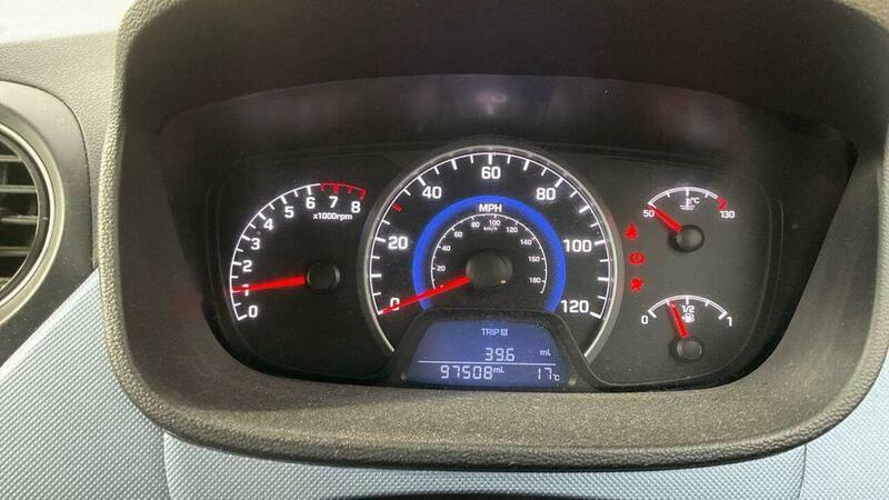 Used Hyundai i10 2015 for sale - 78168102: Photo 16