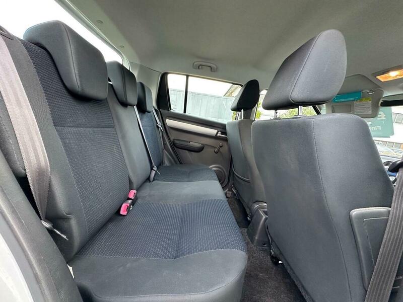 Used Suzuki Swift 2010 for sale - 76510454: Photo 19