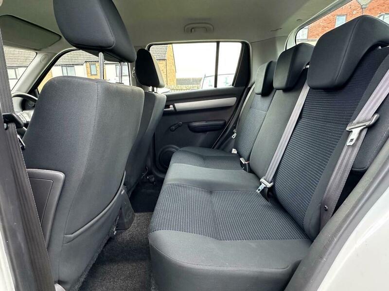 Used Suzuki Swift 2010 for sale - 76510454: Photo 20