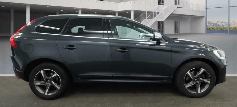 Used Volvo XC60 2015 for sale - 76520886: Photo 5