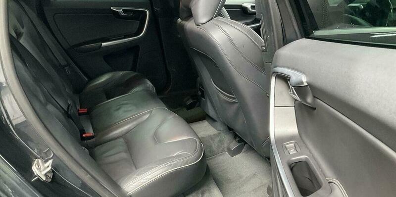 Used Volvo XC60 2015 for sale - 76520886: Photo 8