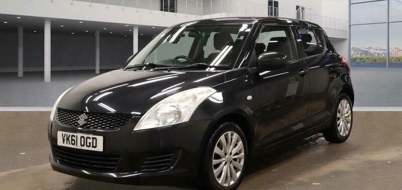 Used Suzuki Swift 2011 for sale - 77990327: Photo 2