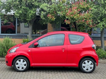 Used Toyota AYGO 2009 for sale - 79487571: Photo