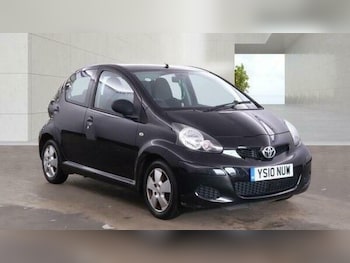 Used Toyota AYGO 2010 for sale - 79385655: Photo