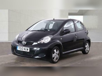 Used Toyota AYGO 2010 for sale - 79385655: Photo