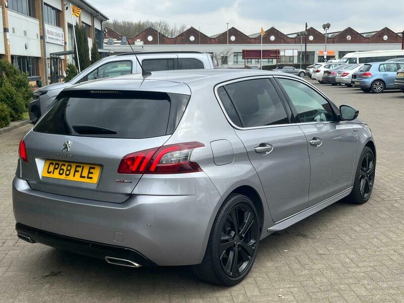 Used Peugeot 308 2019 for sale - 77990270: Photo 7
