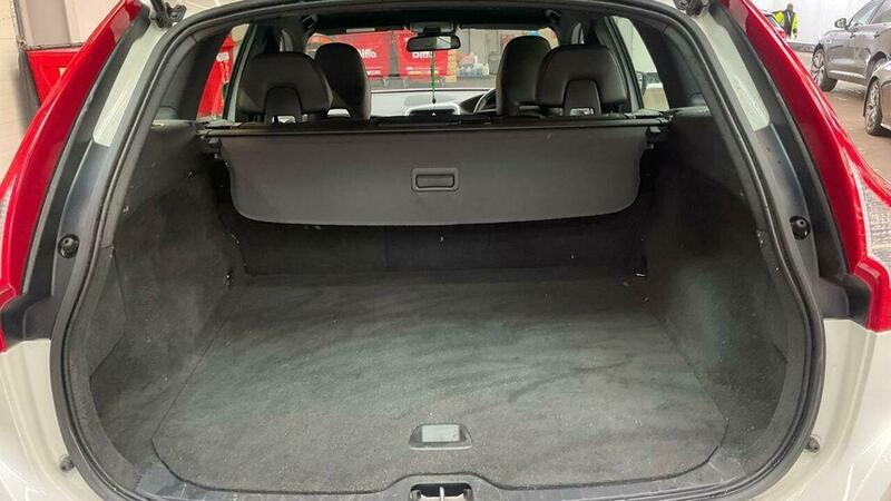 Used Volvo XC60 2014 for sale - 78168091: Photo 13