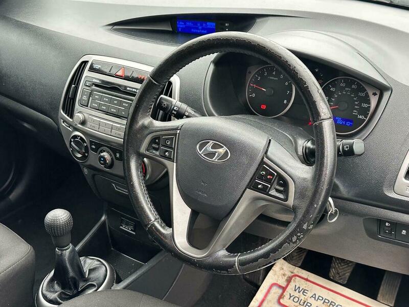 Used Hyundai i20 2014 for sale - 77107312: Photo 16