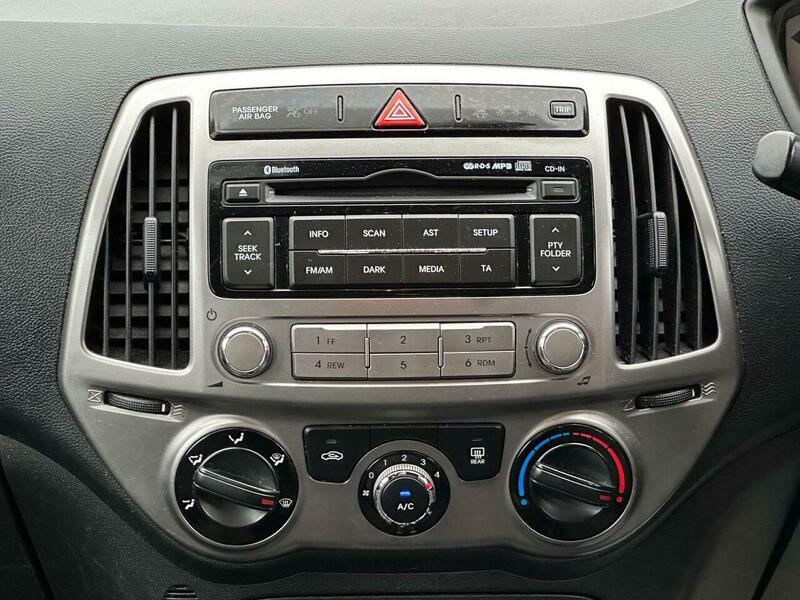 Used Hyundai i20 2014 for sale - 77107312: Photo 23