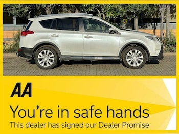 Used Toyota RAV4 2014 for sale - 76547411: Photo