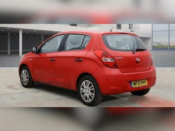 Used Hyundai i20 2010 for sale - 77836513: Photo