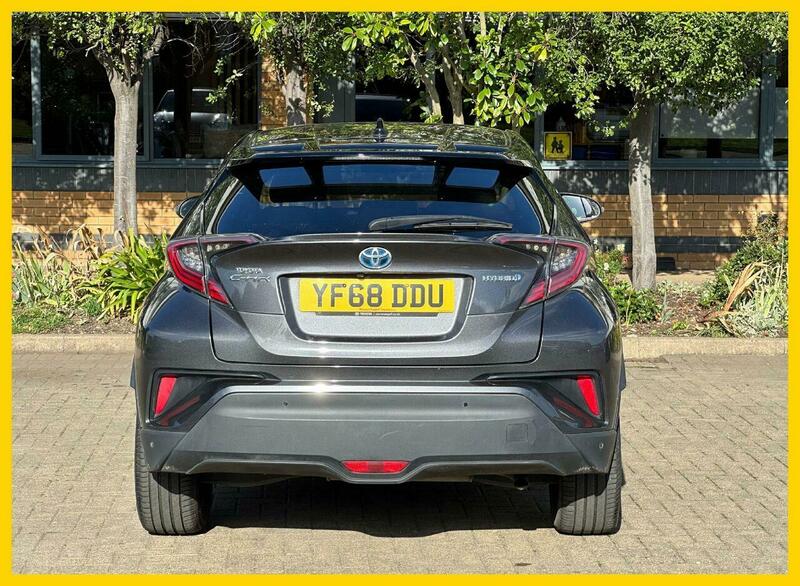 Used Toyota C-HR 2018 for sale - 76119396: Photo 13