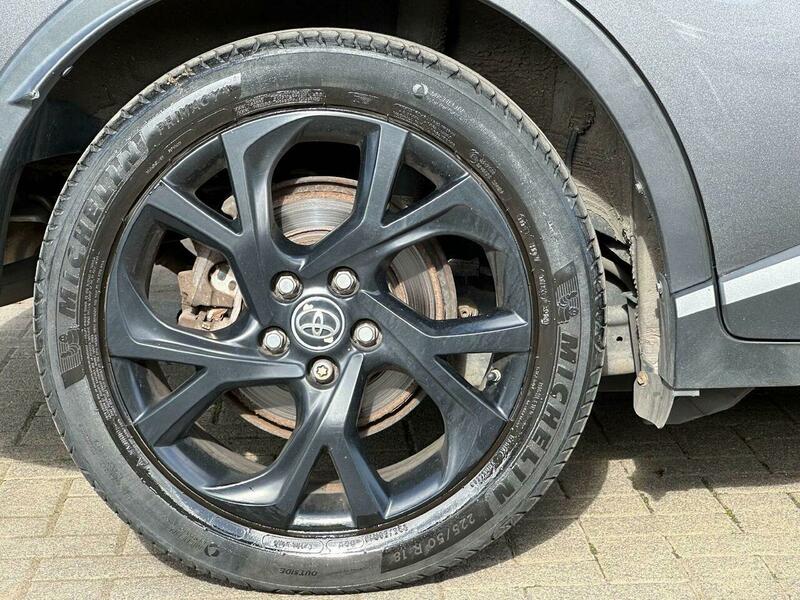 Used Toyota C-HR 2018 for sale - 76119396: Photo 16