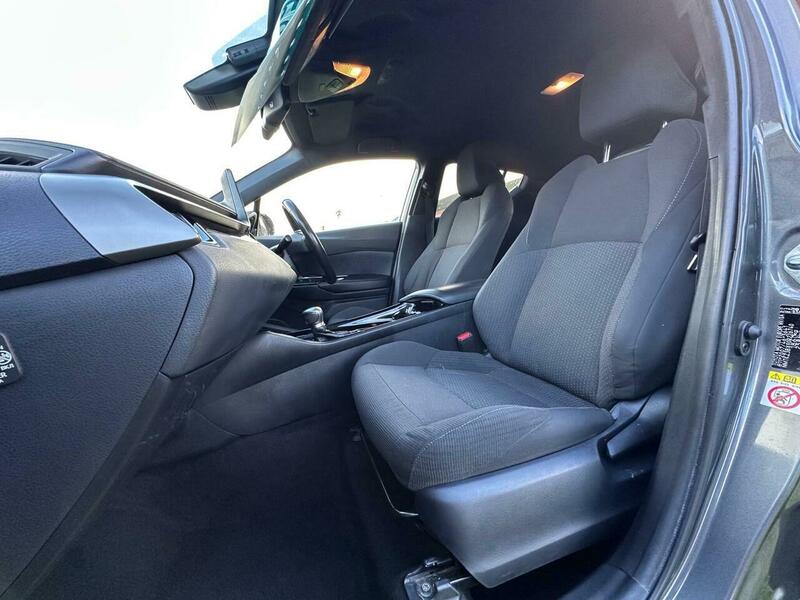 Used Toyota C-HR 2018 for sale - 76119396: Photo 25