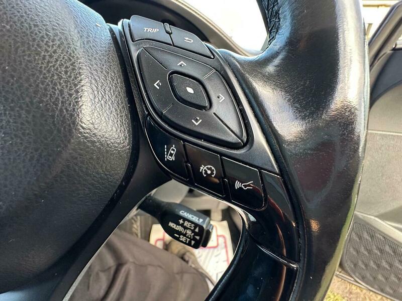 Used Toyota C-HR 2018 for sale - 76119396: Photo 28