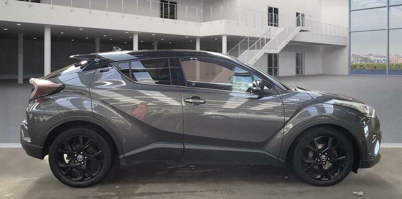 Used Toyota C-HR 2018 for sale - 76119396: Photo 5