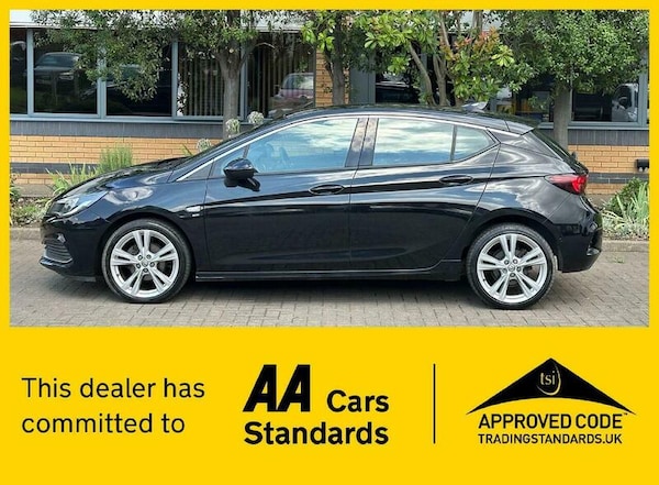 Used Vauxhall Astra 2017 for sale - 75488713: Photo 2