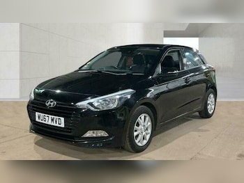 Used Hyundai i20 2017 for sale - 79058926: Photo