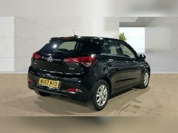 Used Hyundai i20 2017 for sale - 79058926: Photo
