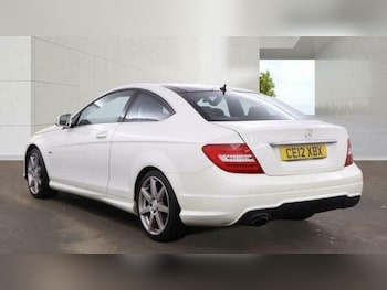 Used Mercedes-Benz C Class 2012 for sale - 79385677: Photo
